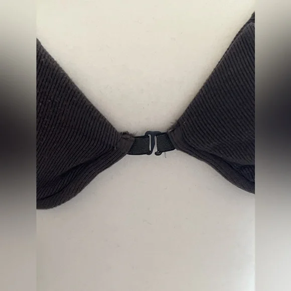 FASHION NOVA CROPPED LONG SLEEVE TOP - Picture 5 of 7